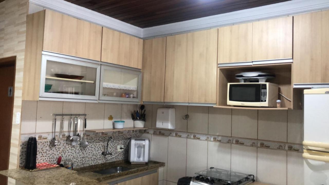 Piscina Aquecida, 3 Dorms Ar Condicionado, Cervejeira E Bilhar, A 500 Metros Do Mar Bertioga
